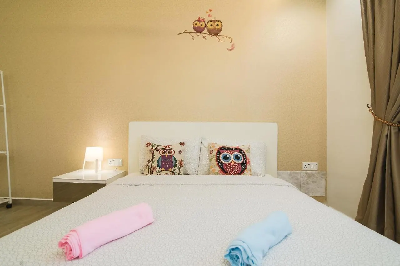 Landed Cozy House Near Spice, Airport Apartment Kampong Manggis Malaysia
